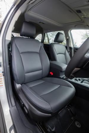 Subaru Outback 2018 года  (UK)